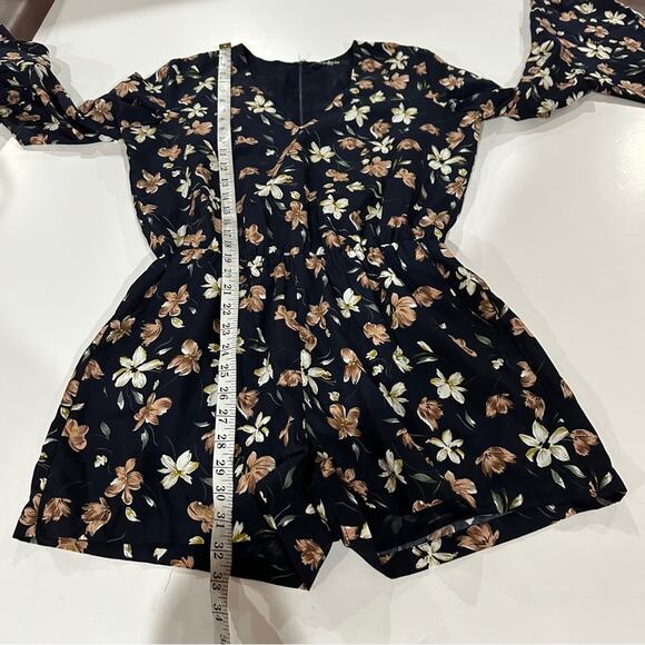 Sugar Lips Navy Blue Floral Long Bell Sleeve Boho Romper Size M - Picture 10 of 11